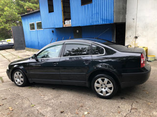 Volkswagen Passat foto 2