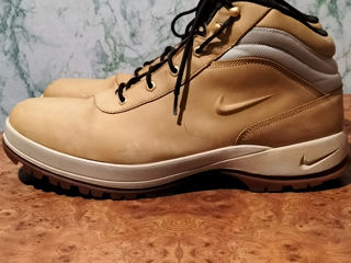 Nike ACG.