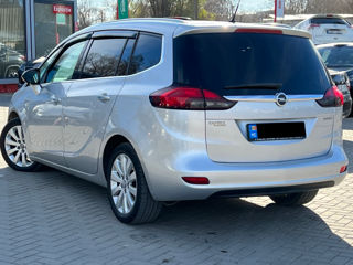 Opel Zafira foto 3