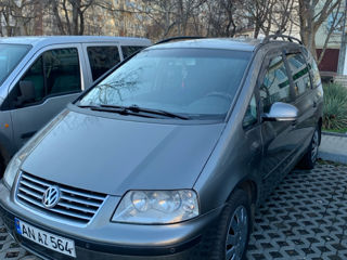 Volkswagen Sharan foto 3