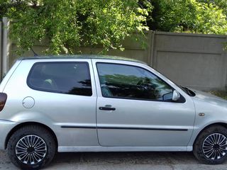 Volkswagen Polo foto 1