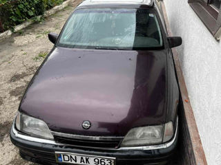 Opel Omega foto 6