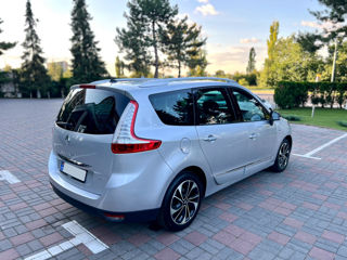 Renault Grand Scenic foto 4