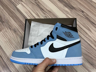 Nike air Jordan 1 university blue foto 2