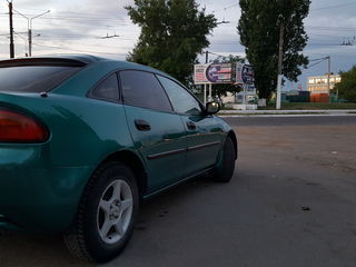 Mazda 323 foto 4