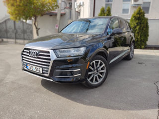 Audi Q7 foto 1