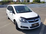 Opel Zafira foto 2