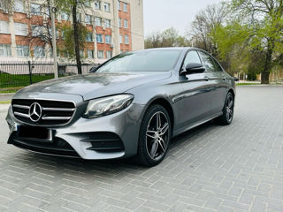 Mercedes E-Class foto 3