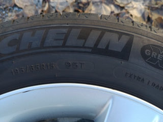 Corolla R15 195/65 Michelin foto 4