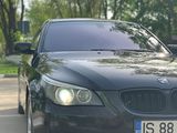 BMW 5 Series foto 5