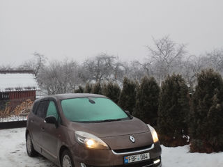 Renault Grand Scenic foto 6