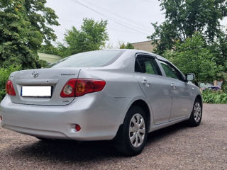 Toyota Corolla foto 1