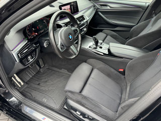 BMW 5 Series foto 12