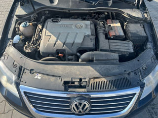 Volkswagen Passat foto 3