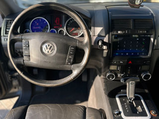 Volkswagen Touareg foto 7