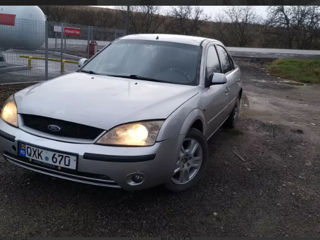 Ford Mondeo foto 3