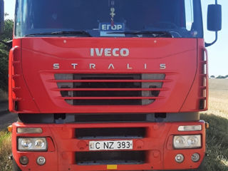 Iveco Стралис foto 1