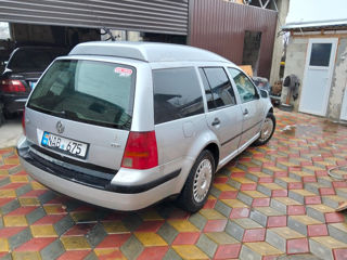 Volkswagen Golf foto 2