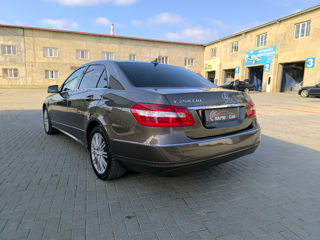 Mercedes E-Class foto 5