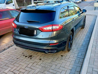 Ford Mondeo foto 3