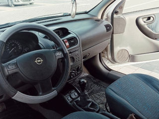 Opel Corsa foto 5