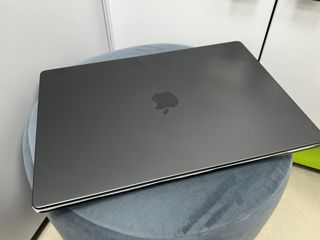 MacBook Pro 16.2" Apple M4 Pro (14C CPU/20C GPU), 48 GB, 512 GB