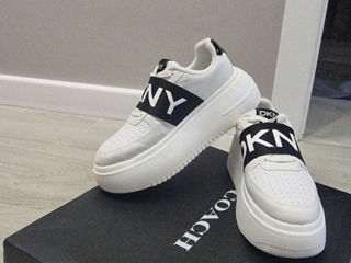 Adidasi snickers DKNY noi originale