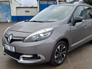 Renault Grand Scenic foto 2