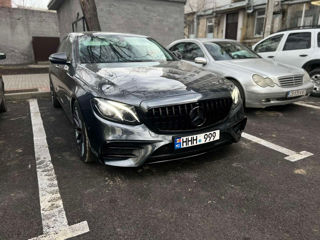 Mercedes E-Class foto 4