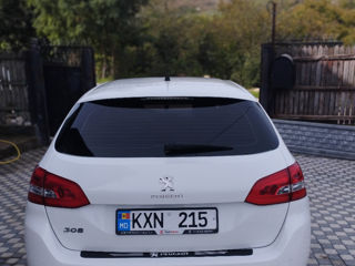 Peugeot 308 foto 4