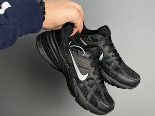 Nike V2K Runtekk Black Unisex 36-45 foto 6