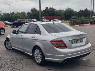 Mercedes C-Class foto 5