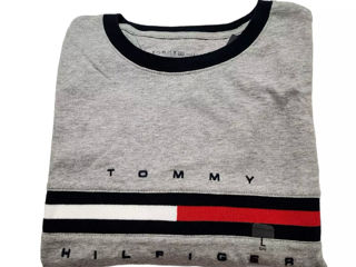 Новая оригинальная футболка Tommy Hilfiger (L,XL) foto 4