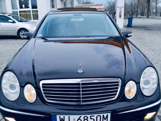 Mercedes E-Class foto 4