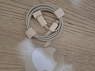 кабель Apple USB-C to Lightning от iphone 11, новый, оригинал.