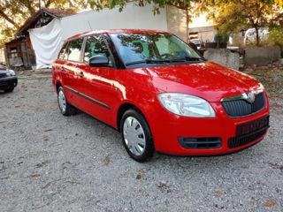 Skoda Fabia foto 0