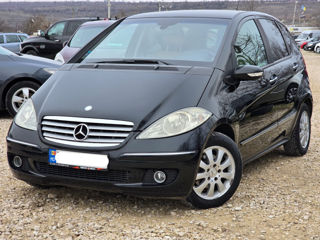 Mercedes A-Class foto 3