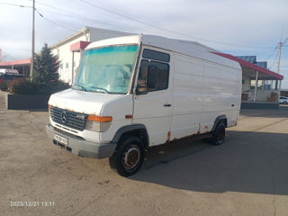 Mercedes Vario 614 D