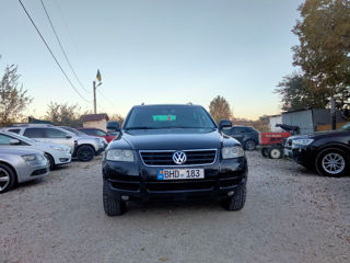 Volkswagen Touareg foto 3