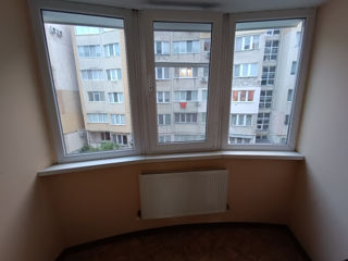 Apartament cu 3 camere, 71 m², Botanica, Chișinău foto 5