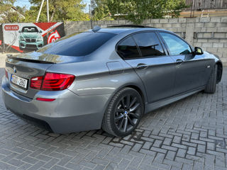 BMW 5 Series foto 2