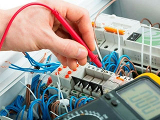 Lucrări de electromontaj și repararea instalațiilor electrice