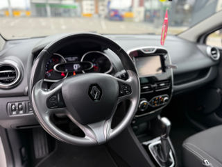 Renault Clio foto 19