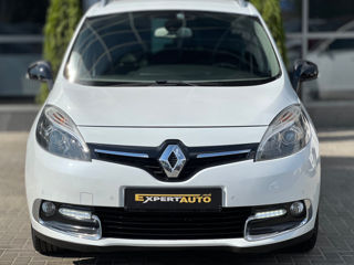 Renault Grand Scenic foto 2