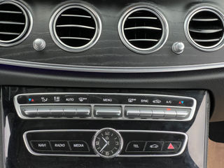 Mercedes E-Class foto 13