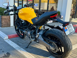 Ducati Monster 821 foto 3