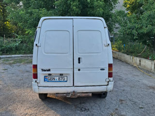 Ford Transit foto 4