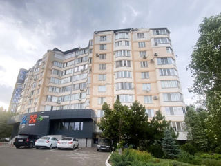 Apartament cu 2 camere, 95 m², Botanica, Chișinău foto 18