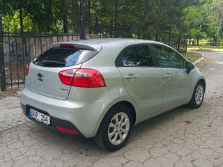 KIA Rio foto 3