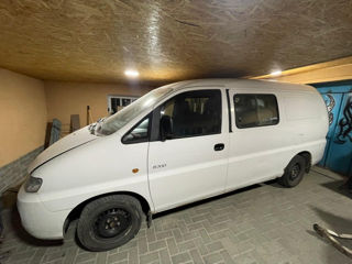 Hyundai H200